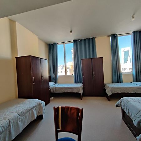 Oasis Hostel Abu Dhabi Luaran gambar