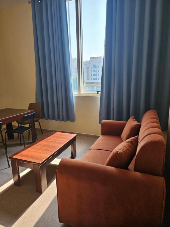 Oasis Hostel Abu Dhabi Luaran gambar